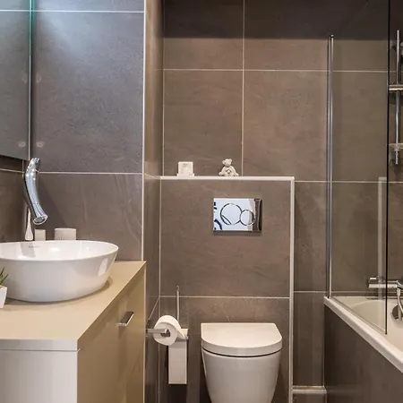 3-room Luxury With Pool And Sea View Steps From The Apartment *